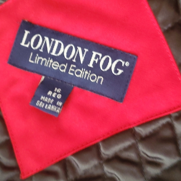 London fog WARM zip out lining - Picture 11 of 13